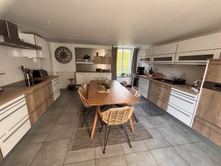 Maison 414 m² · 11 pièces à Saint-Clair-sur-l'Elle — photo 4
