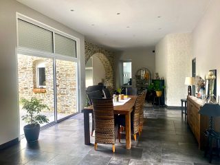 Maison 414 m² · 11 pièces à Saint-Clair-sur-l'Elle — photo 5