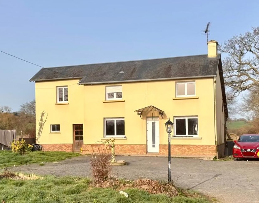 Maison 112 m² · 5 pièces à Bourgvallées à vendre (50750)