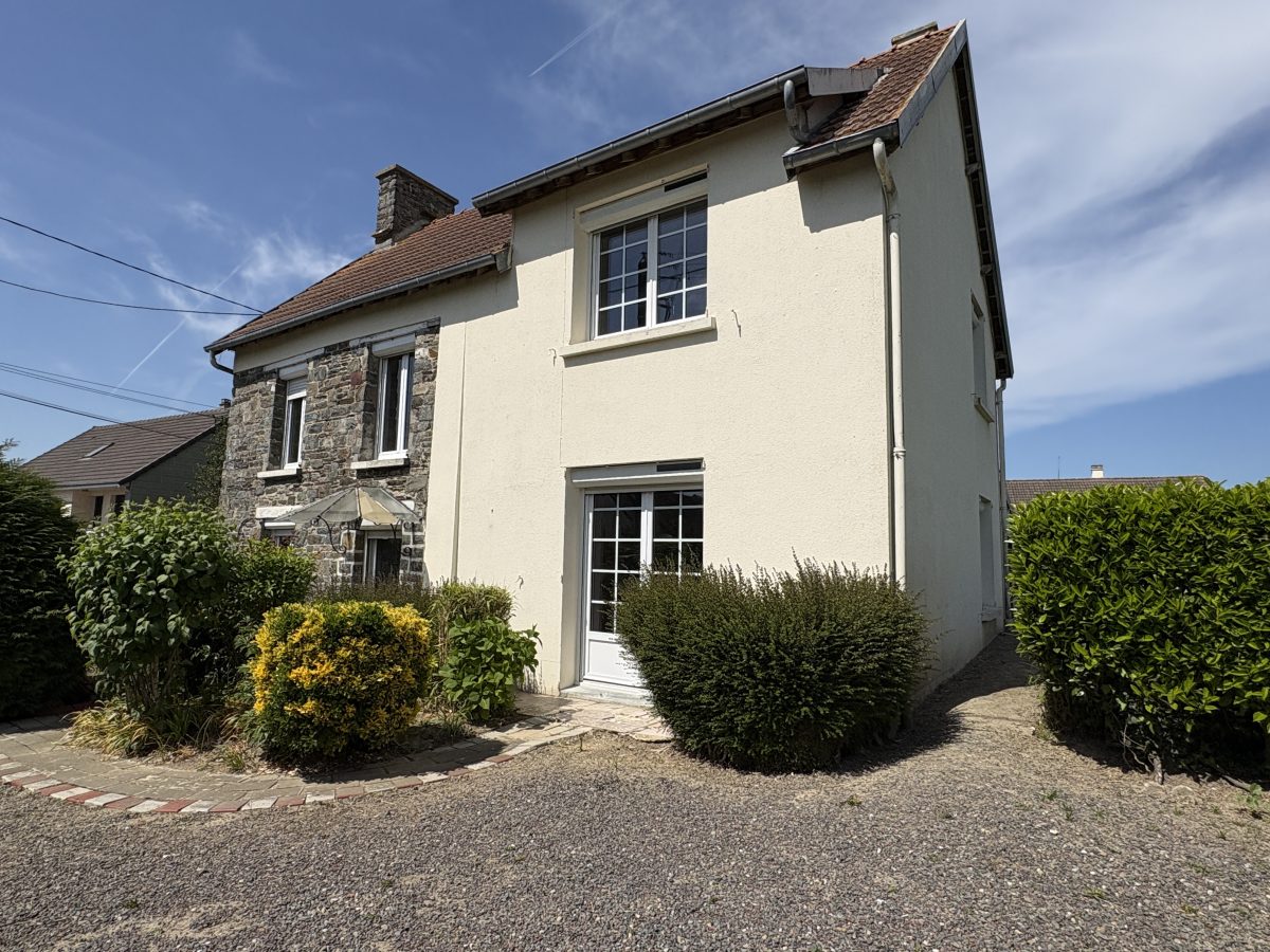 Maison 103 m² · 5 pièces à Condé-sur-Vire à vendre (50890)