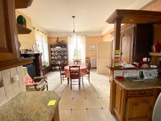 Maison 170 m² · 6 pièces à Condé-sur-Vire — photo 4