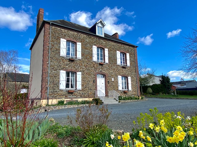 Maison 170 m² · 6 pièces à Condé-sur-Vire à vendre (50890)
