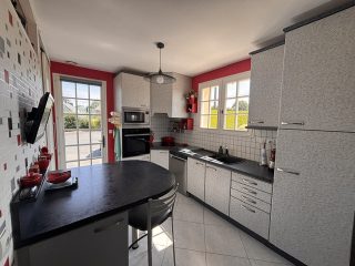 Maison 112 m² · 3 pièces à Sainte-Suzanne-sur-Vire — photo 4