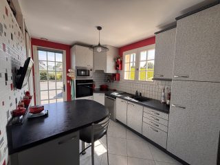 Maison 112 m² · 3 pièces à Sainte-Suzanne-sur-Vire — photo 4
